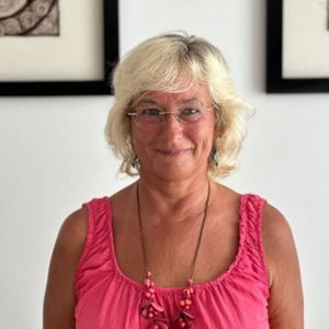 Speaker - Dr. med. Carola Javid-Kistel